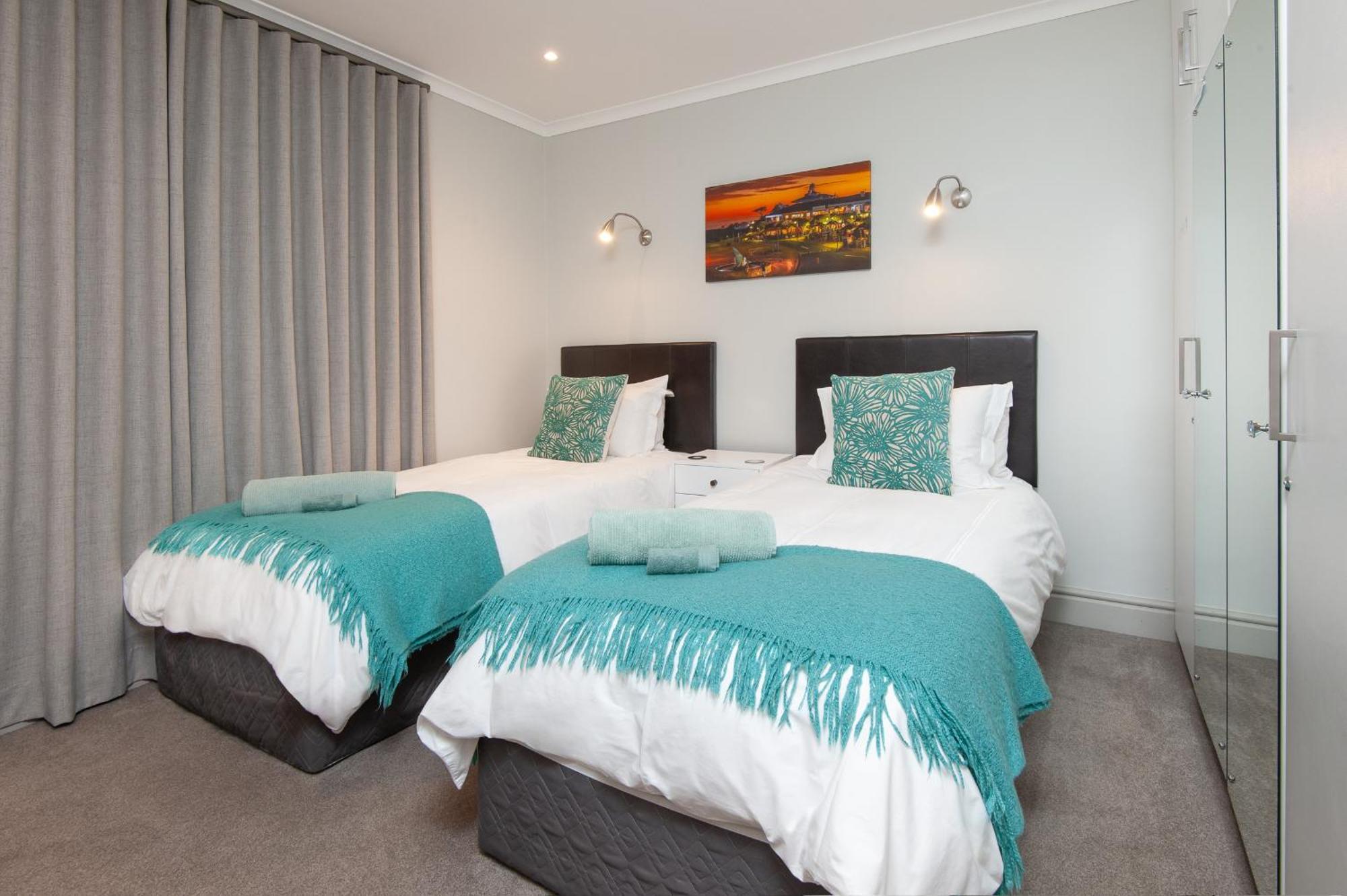 Walker Bay Luxury Seafront Apartment Hermanus Exterior foto