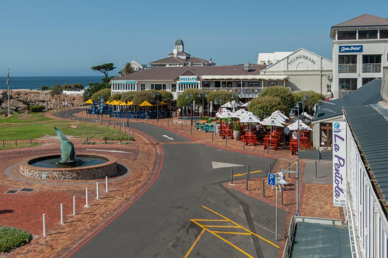 Walker Bay Luxury Seafront Apartment Hermanus Exterior foto